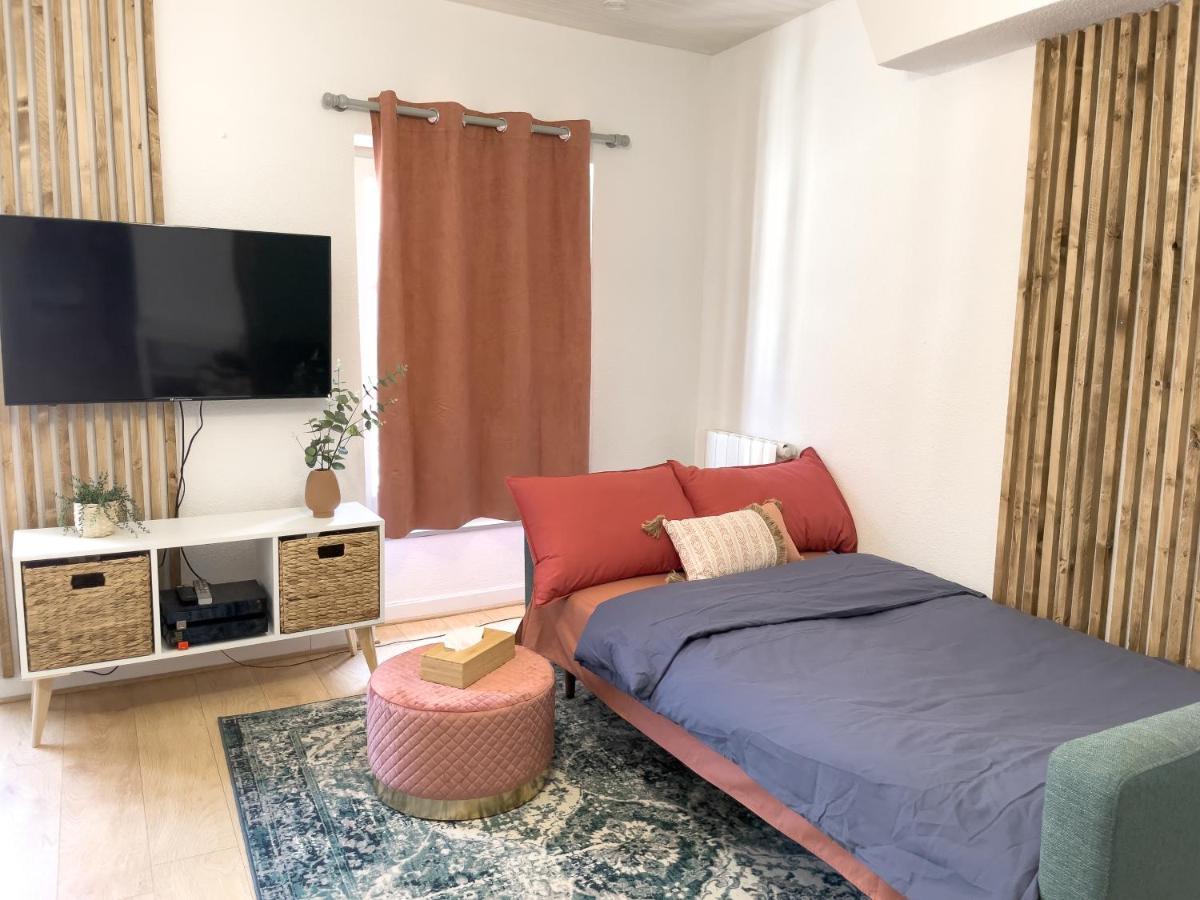 Appartement Lumineux 1 Chambre Hypercentre Place St Jean Valence  Esterno foto