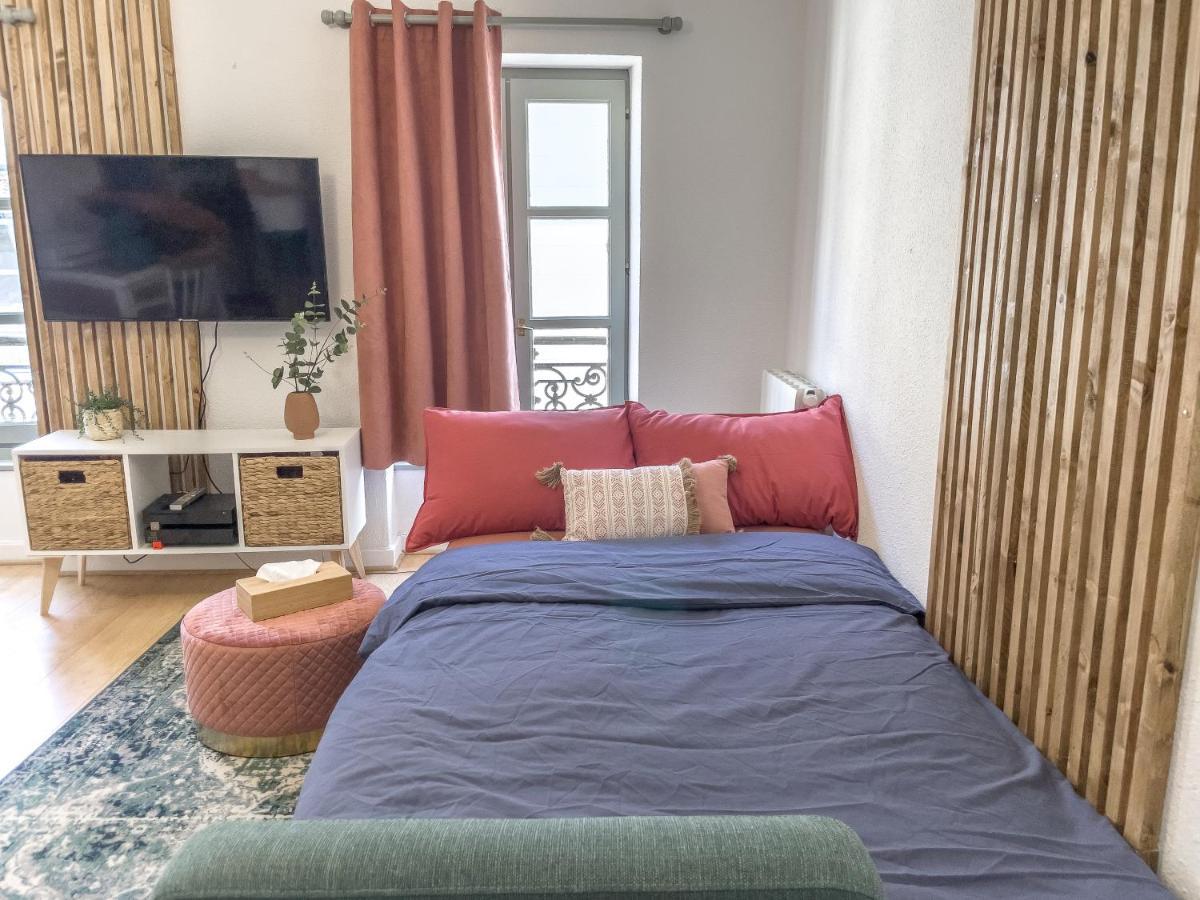 Appartement Lumineux 1 Chambre Hypercentre Place St Jean Valence  Esterno foto