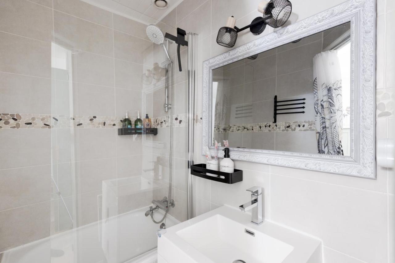 Appartement Lumineux 1 Chambre Hypercentre Place St Jean Valence  Esterno foto